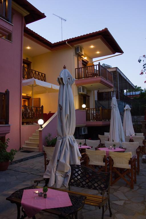Hotel Ismini Amoliani Bagian luar foto