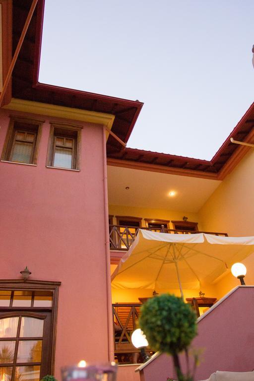 Hotel Ismini Amoliani Bagian luar foto